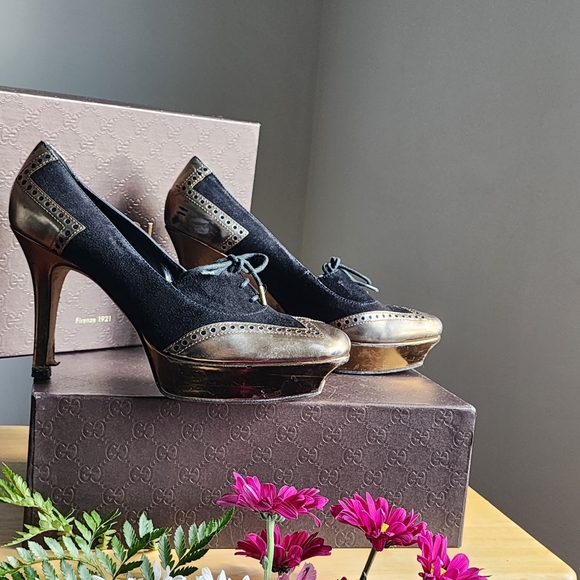 Gucci Heels - Picture 13 of 16